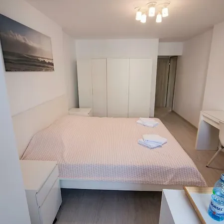 Apartment Karina Qn *